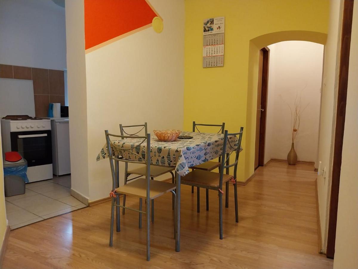 Apartmani Jadran Mali Lošinj Екстериор снимка