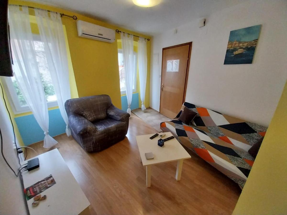Apartmani Jadran Mali Lošinj Екстериор снимка